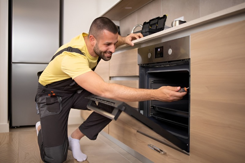 Oven & Stove repair in Lakeview